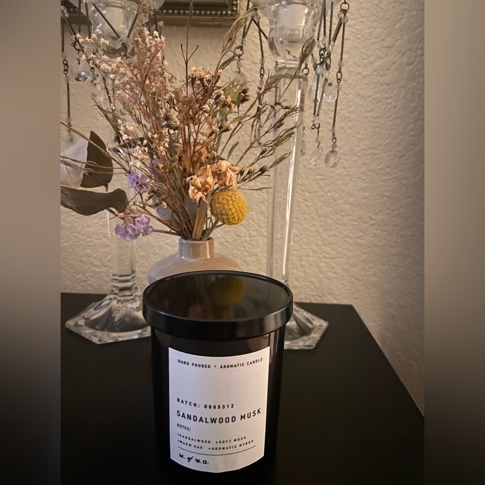 Makers of wax goods. Sandalwood Musk candle.